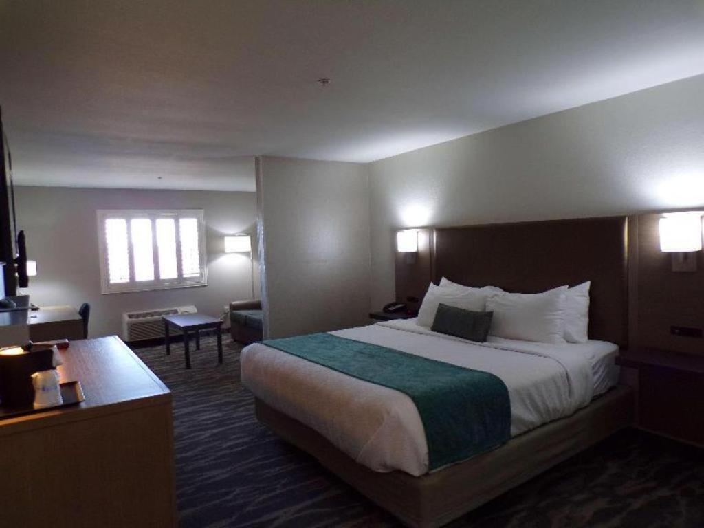 Best Western Plus Safford Bagian luar foto